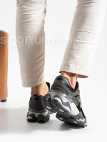 New Balance 9060 Spor Ayakkabı